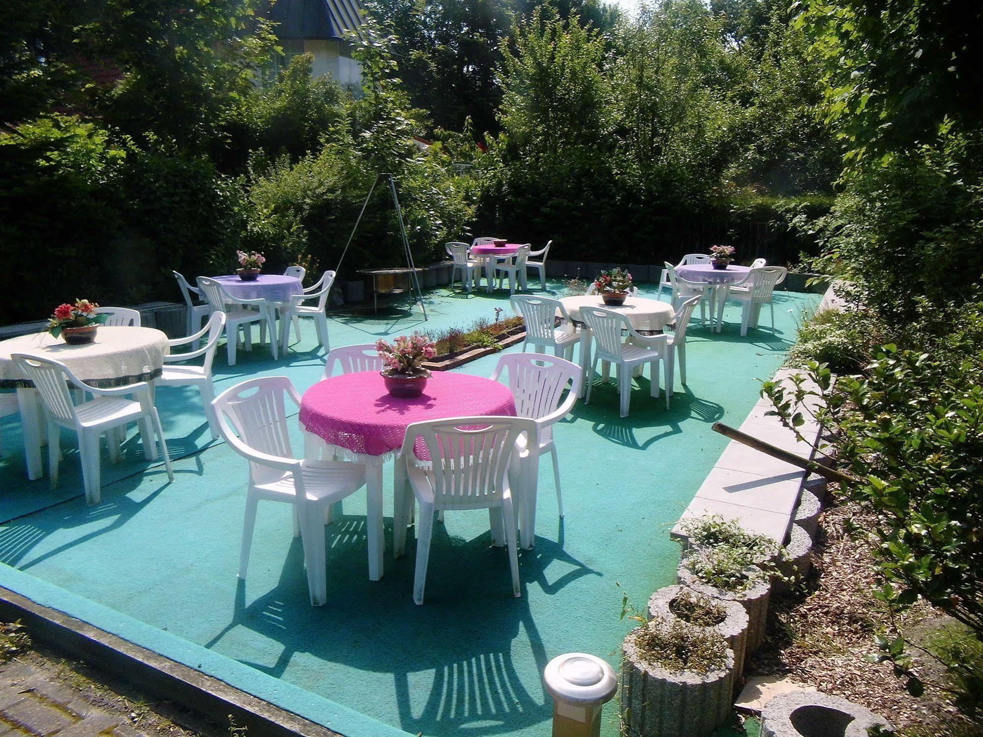 Hotel-Garni "Hof Von Hannover" Wittmund Exterior photo